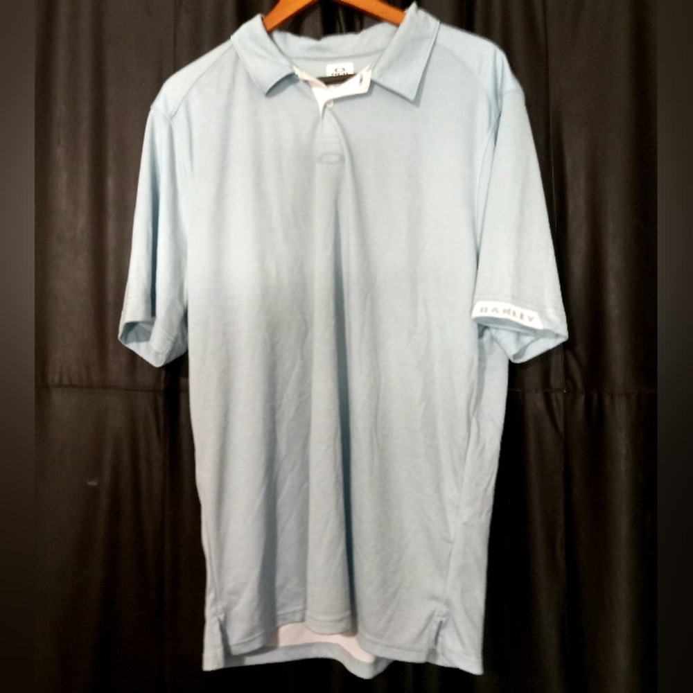 Men’s XXL Oakley Polo Shirt Athletic shirt blue stripe